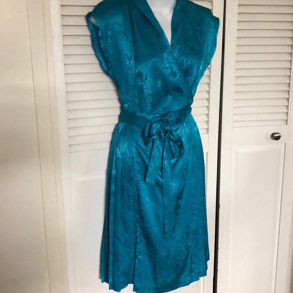 Max and cleo dress